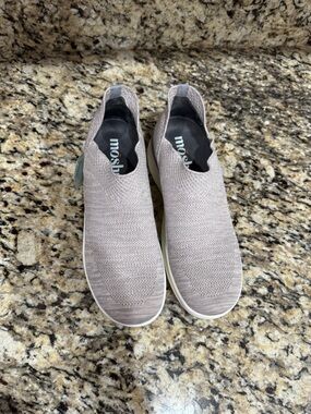 Moshn Knit Slip-On Sneakers for — Rose smoke size 8